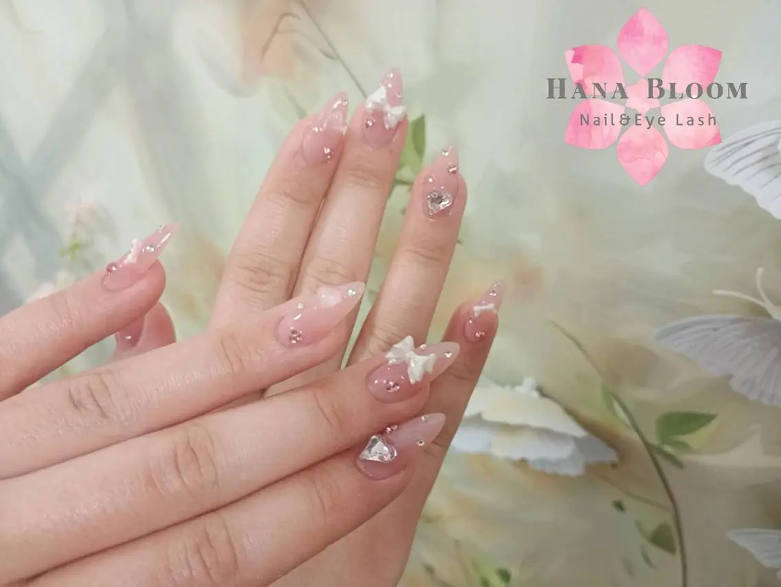 ネイル 長さ出し フットネイル 韓国ネイル マグネットネイル 持ち込み ハンドネイル ハンドケア Hana Bloom Nail 渋谷道玄坂のネイルデザイン