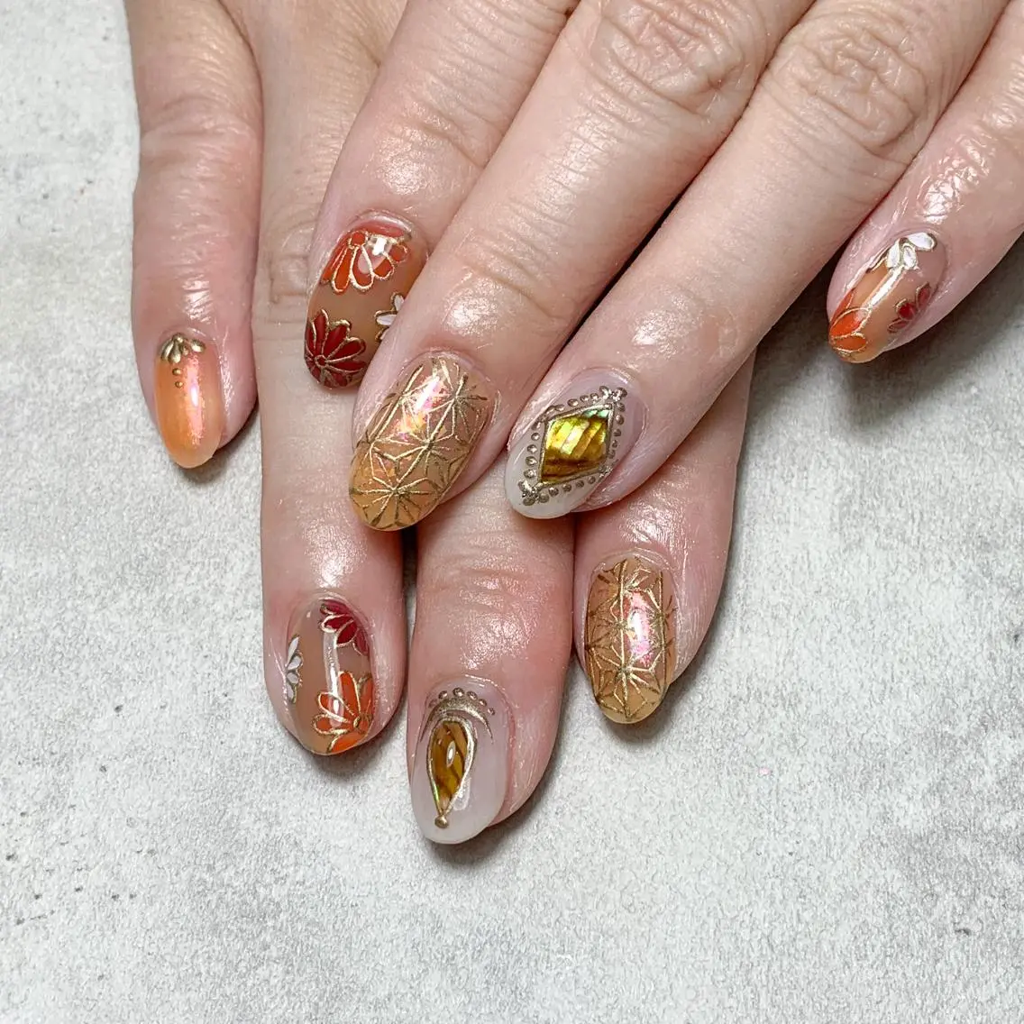 ネイル ハンドネイル FIORITURA aiのネイルデザイン
