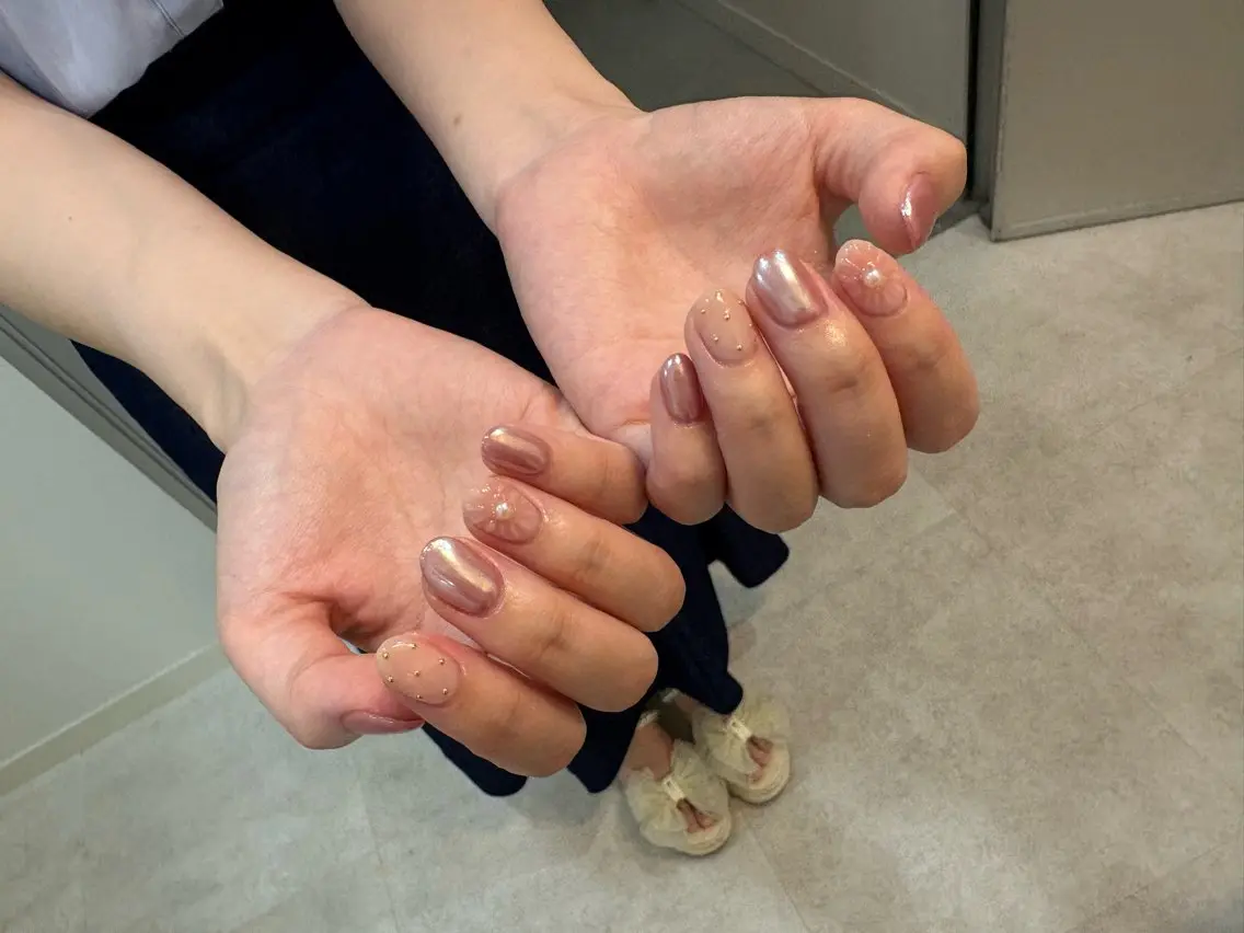 ネイル ハンドネイル Mai :矢場町 ニュアンス🌿アートのネイルデザイン