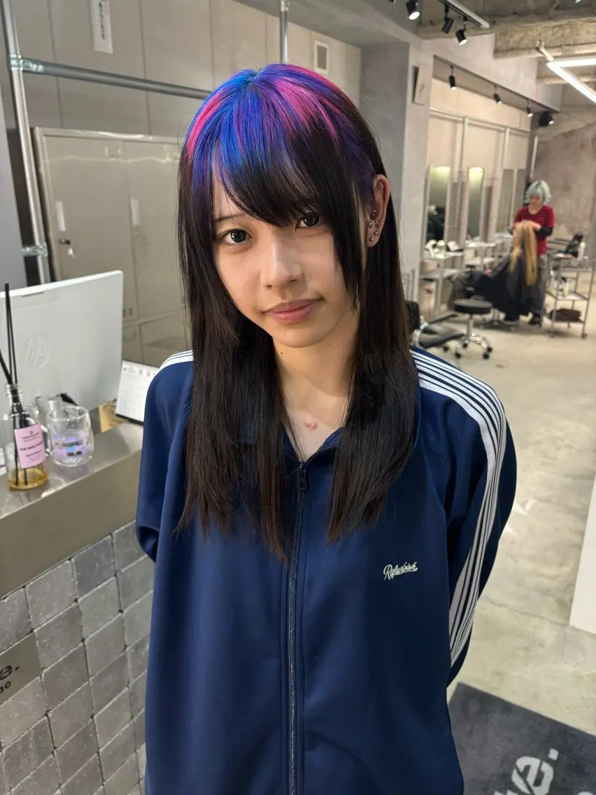 セミロング カラー ヘアカラー デザインカラー /rioのヘアスタイル
