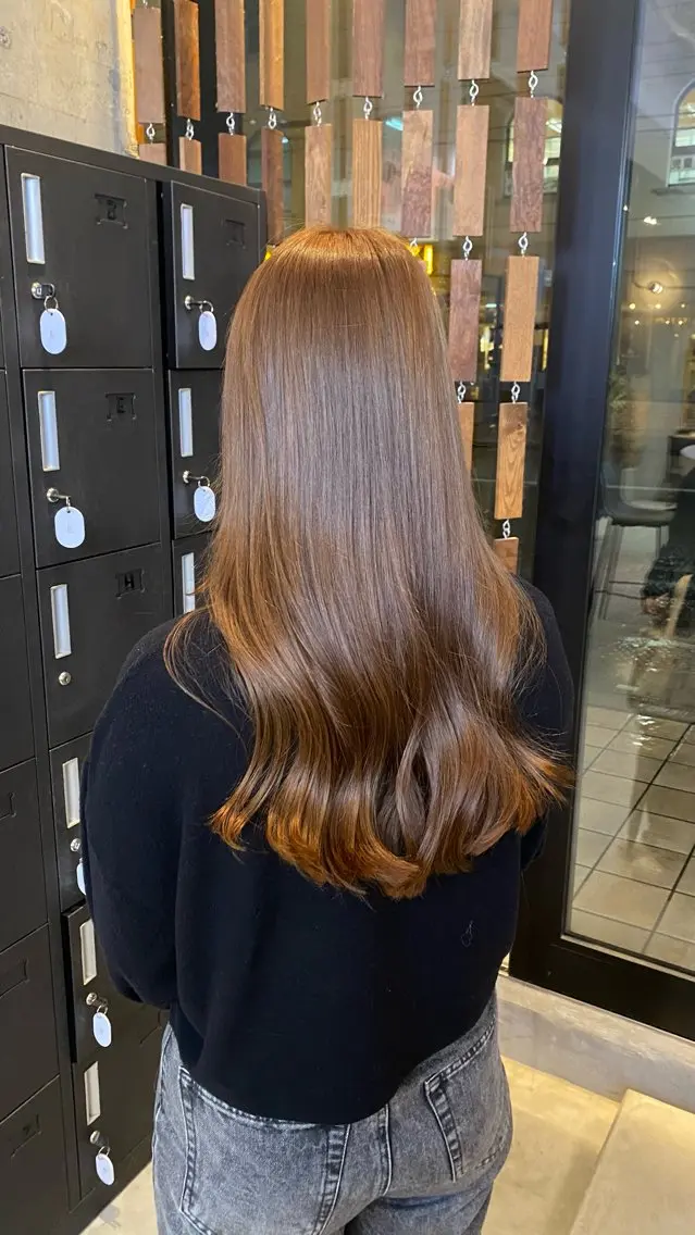 ロング カット ヘアカラー 佐々木 彩乃のヘアスタイル