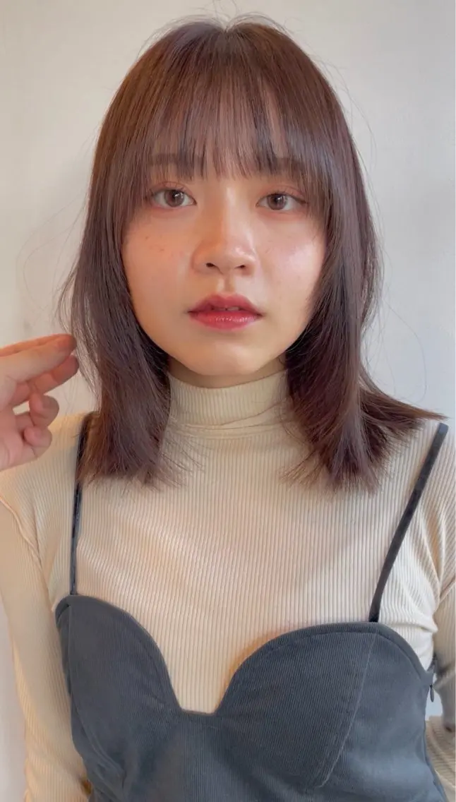 ミディアム カット ヘアカラー オヤマ タケアキのヘアスタイル