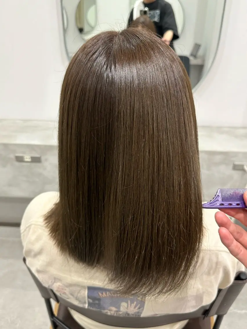 ミディアム カラー ヘアカラー トリートメント シガ ミクトのヘアスタイル