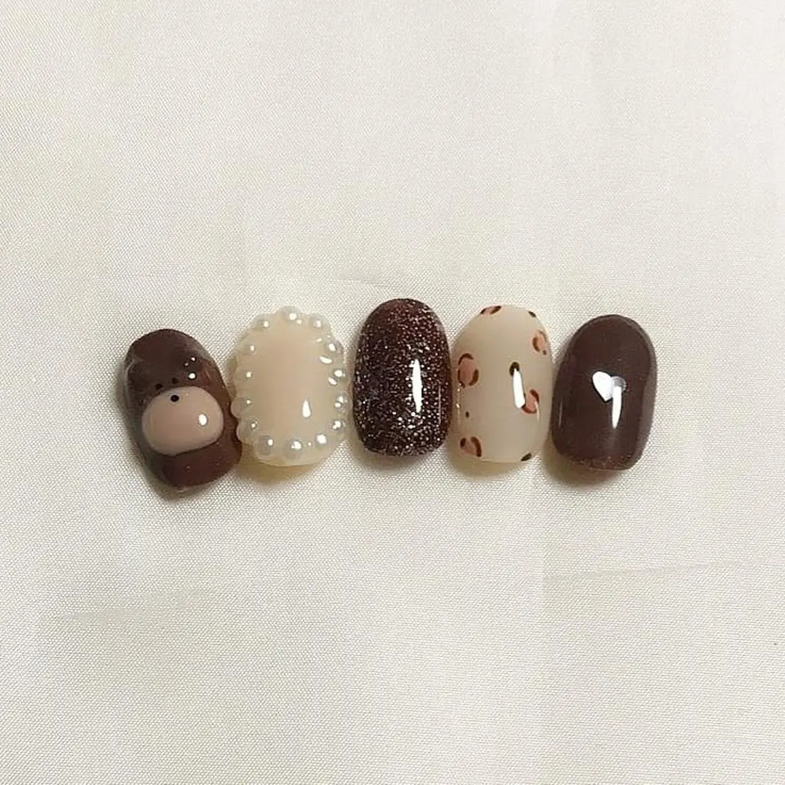ネイル アニマル柄 ハンドネイル ハンドケア lylynail YUUKAのネイルデザイン
