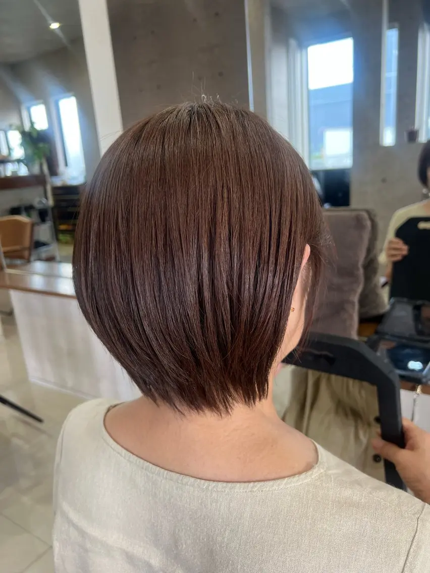 ショート カラー カット ヘアカラー 廣瀬 愛のヘアスタイル