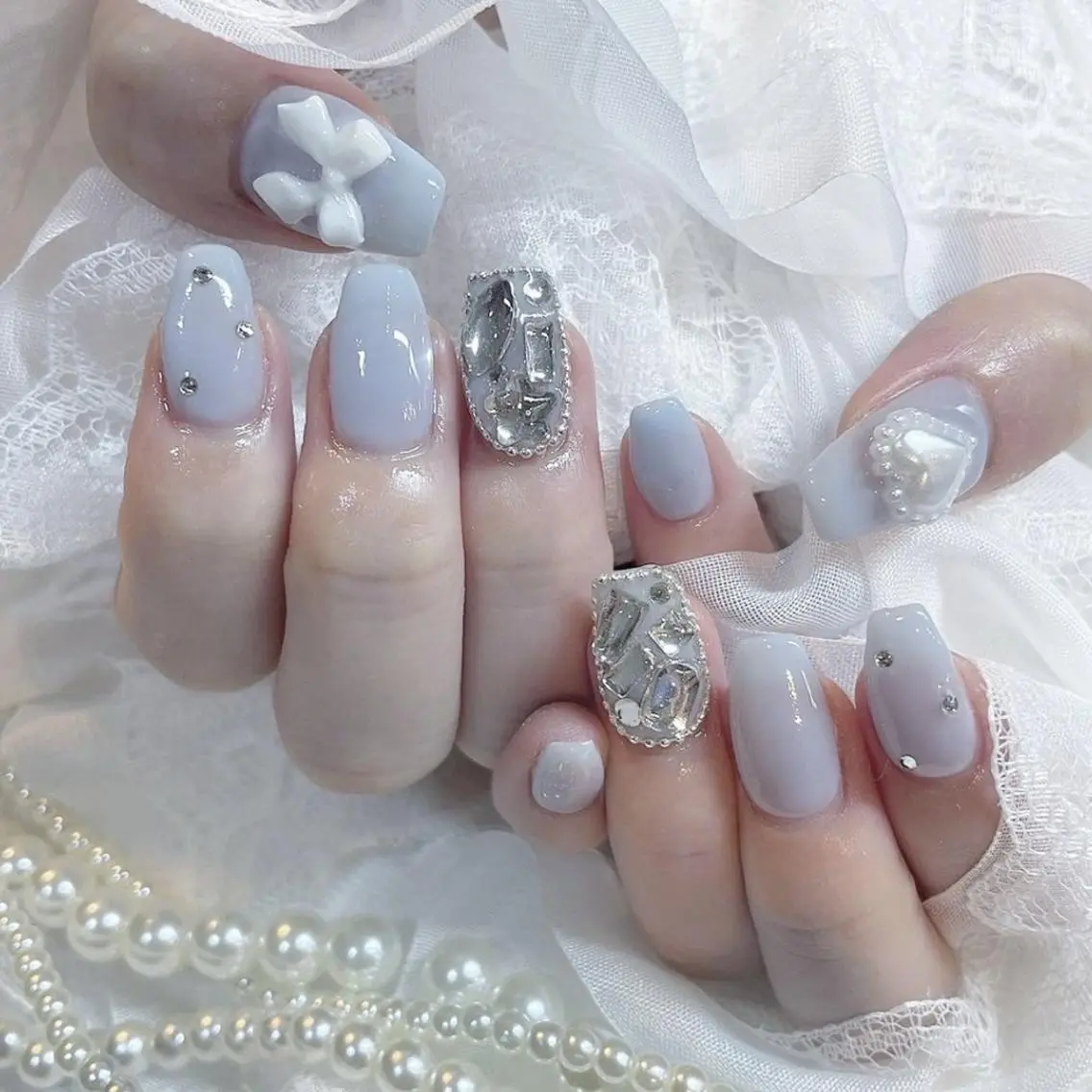 ネイル ジェルネイル 韓国ネイル 持ち込み ワンカラーネイル リボン ハンドネイル fiore nail 🦋のネイルデザイン