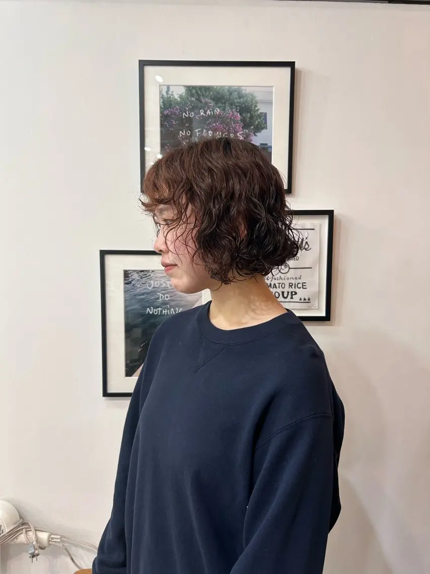 ショート かがやしづ ⭐️ベージュのヘアスタイル