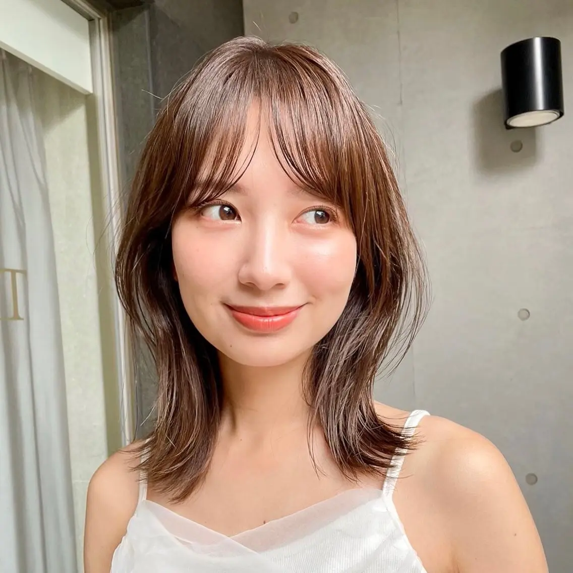 ミディアム カラー くびれヘア 内野   龍海 / レイヤーカットのヘアスタイル