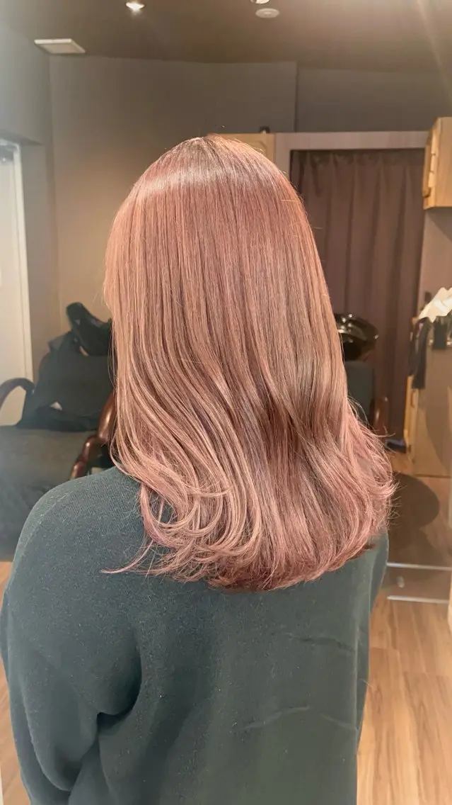 セミロング カラー 🪽髪質改善縮毛矯正 🤍MIU🤍のヘアスタイル