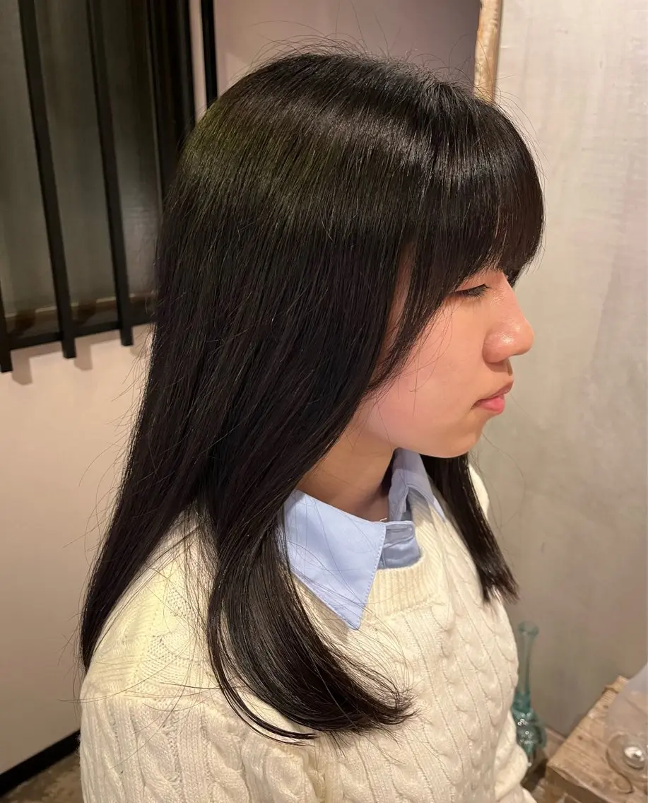 ロング 顔周りカット LoE[ロエ]桃井 香菜子のヘアスタイル