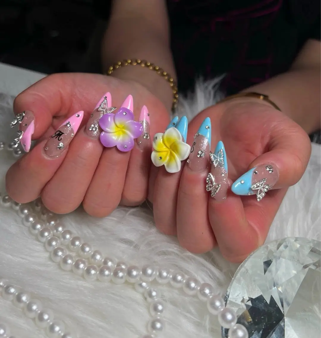 ネイル ハンドネイル Rinaky Amee Nailのネイルデザイン