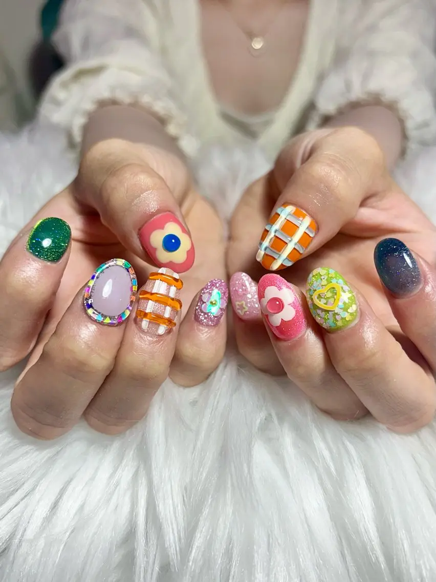 ネイル マグネットネイル ハンドネイル haac nailsのネイルデザイン