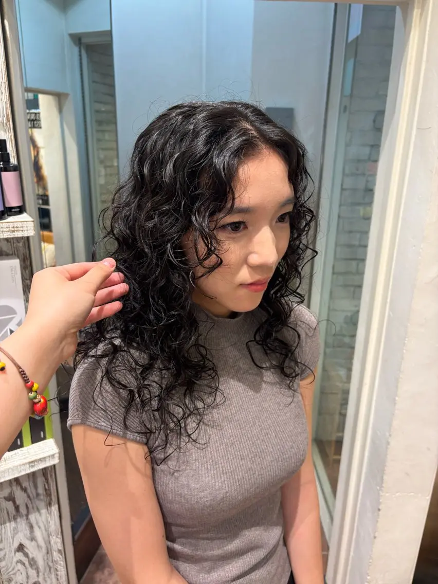 ロング カット ヘアカラー パーマ 🪐海外hair/パ ーマ/暖色/ミミ🌼のヘアスタイル