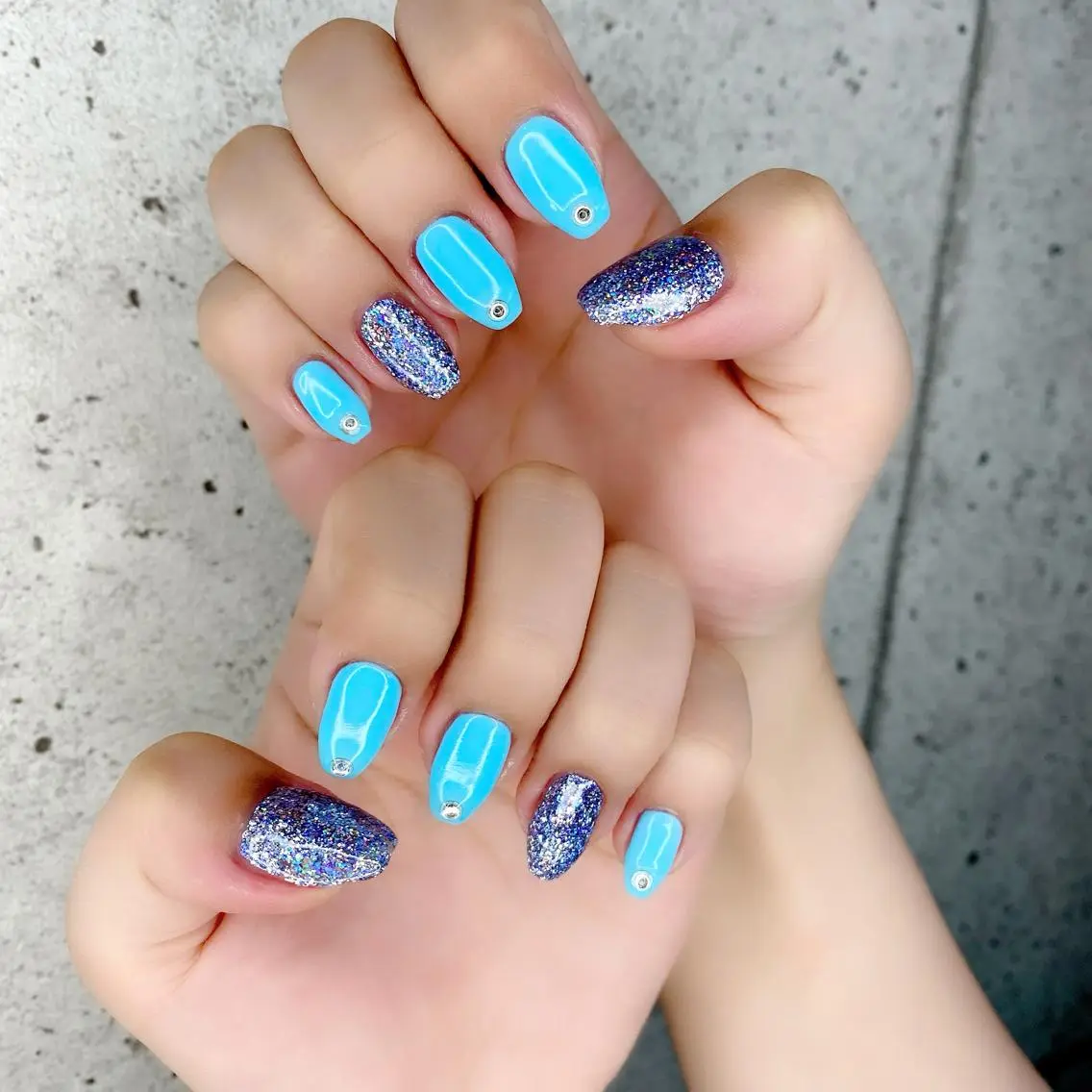 ミディアム カラー パーマ ヘアアレンジ メンズ キッズ ネイル マツエク・マツパ ブルーカラー ブルー 夏ネイル ハンドネイル Salon Ｋのネイルデザイン