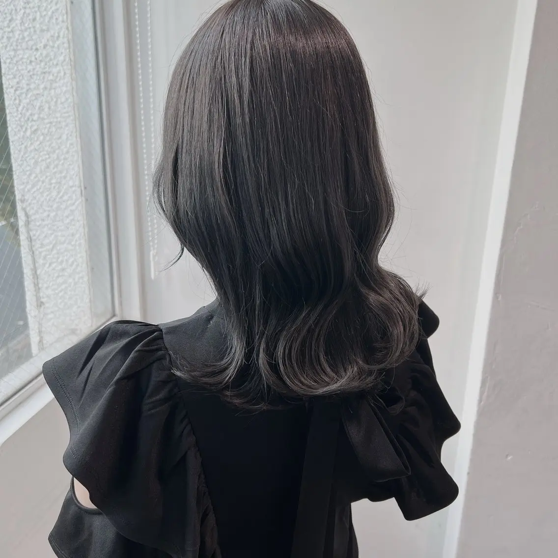 セミロング カラー ヘアカラー トリートメント ヘッドスパ ヘアセット 𓏸レイヤー髪質改善 透けカラーカノン🫧のヘアスタイル