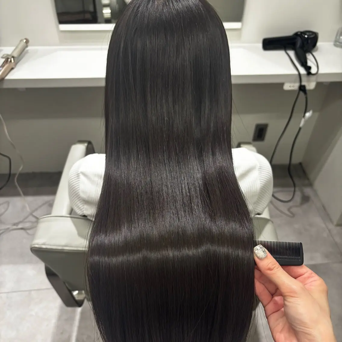 ロング カット 縮毛矯正 トリートメント hina /髪質改善/カラーのヘアスタイル