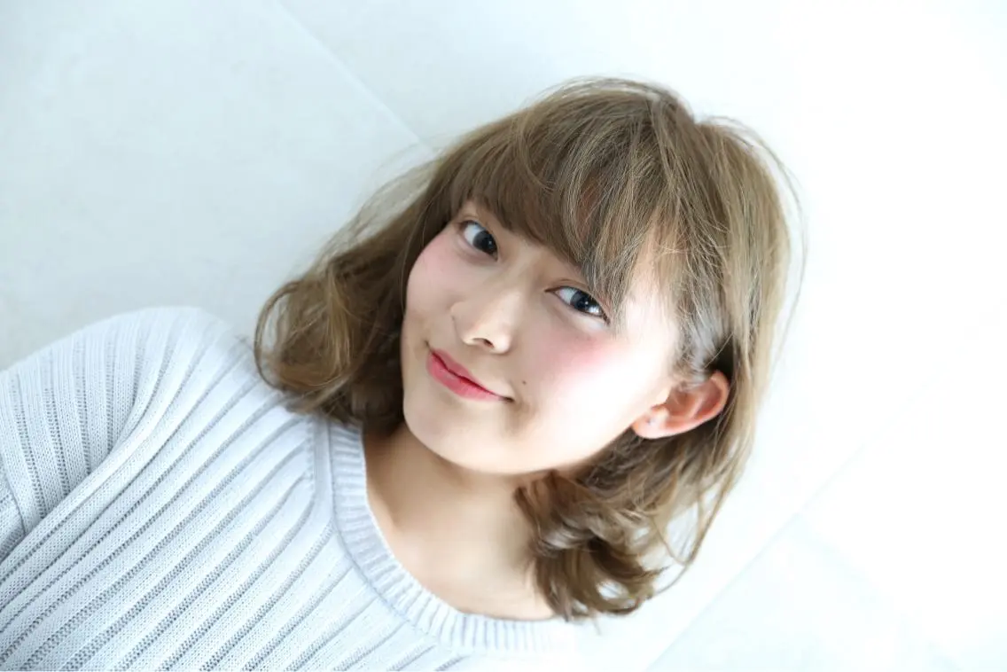 ミディアム カラー 髪質改善カラー、美髪 トリートメント専門のヘアスタイル