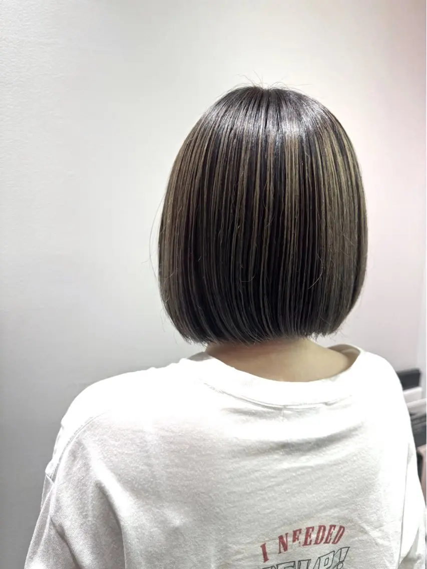 ショート ボブ カット ヘアカラー トリートメント 🟠soLo🟠染谷 駿介🟠髪質改善🟠のヘアスタイル