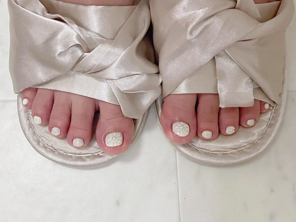 ネイル フットネイル Re:Ø nail 🩵TSUJIのネイルデザイン