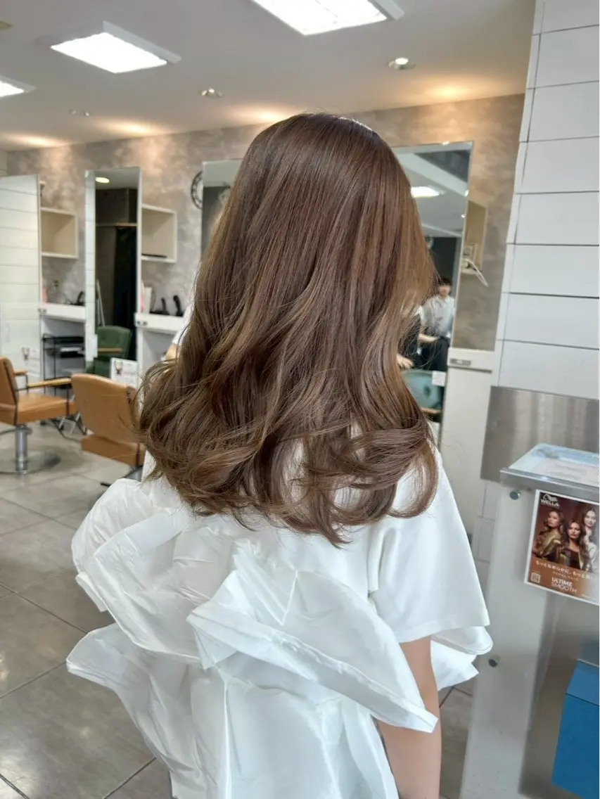 カラー 🌟艶カラー🌟 石中葵のヘアスタイル