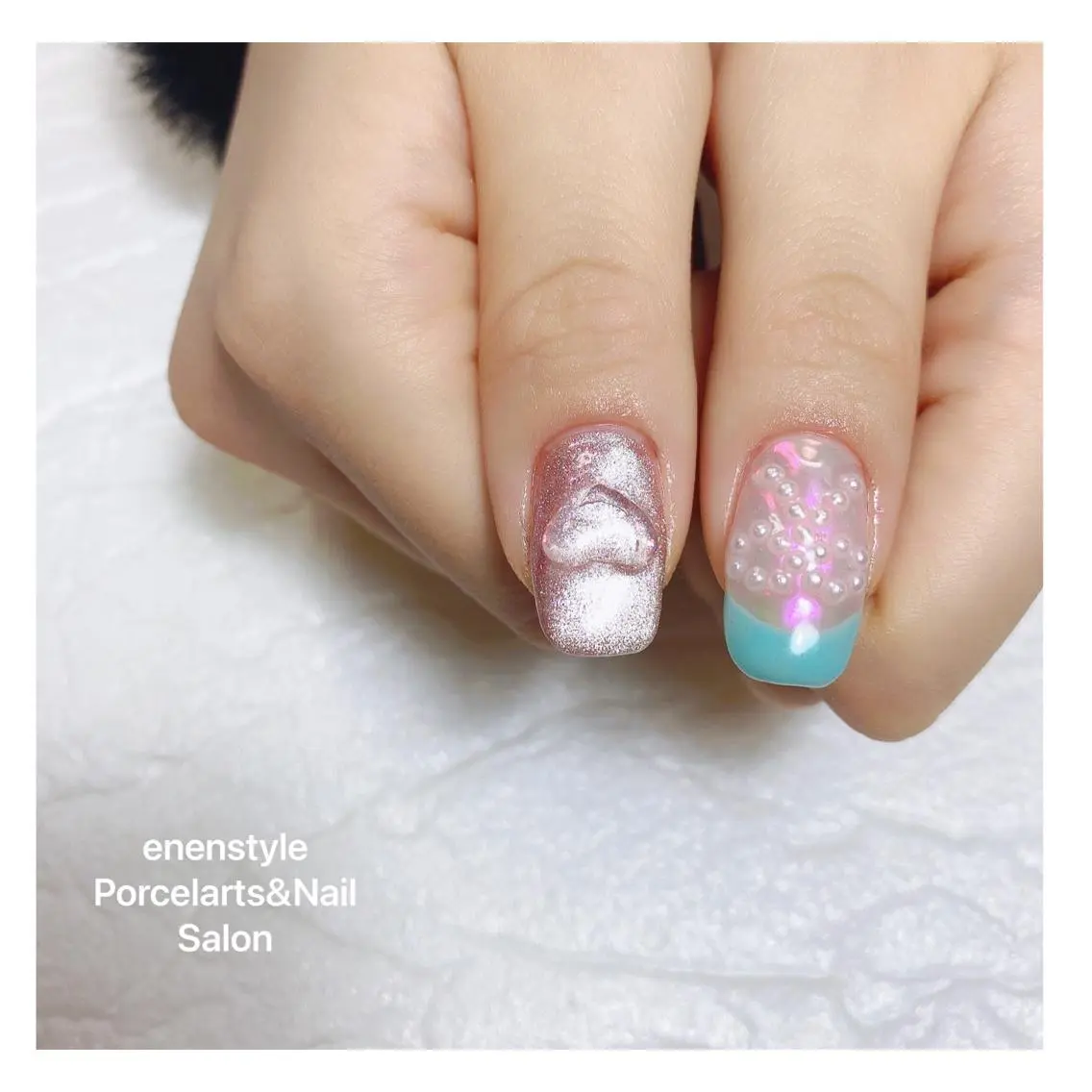 ミディアム ネイル ハンドネイル 🐾enen style 🐾のネイルデザイン