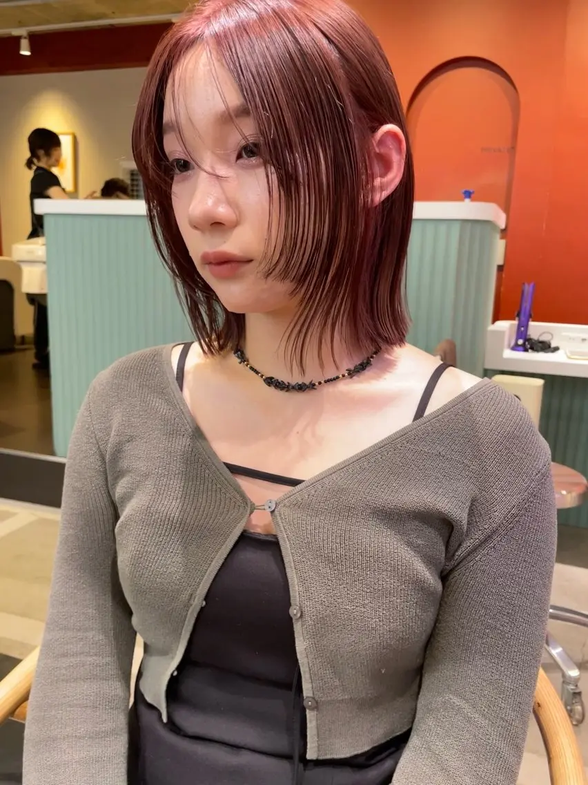 ミディアム カラー 透明感カラー 🎀エリコ🌈のヘアスタイル