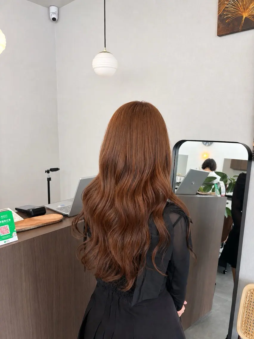 ロング 大野 桃果のヘアスタイル