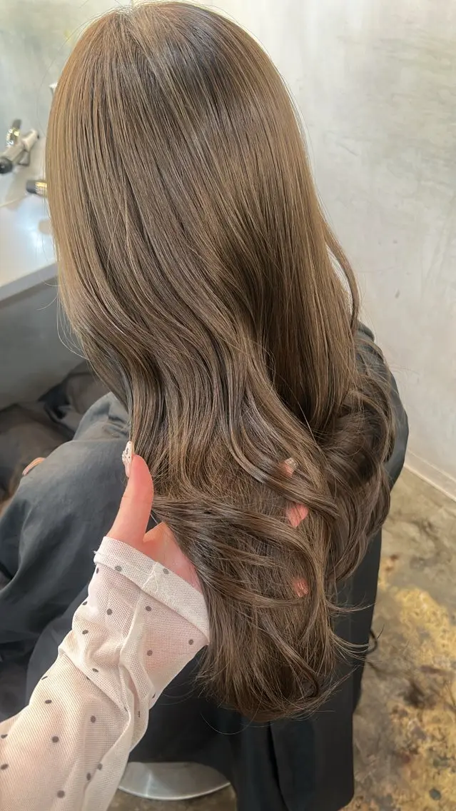 ロング カット ヘアカラー トリートメント ✂韓国レイヤー 🦋みやび🪽のヘアスタイル