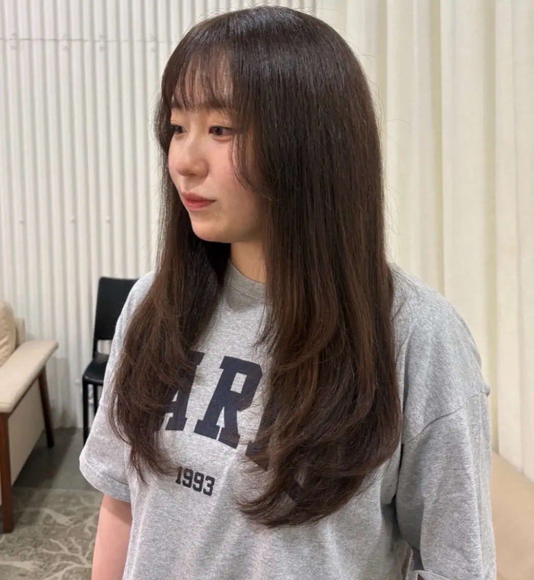 ロング 顔まわりレイヤー 顔周りカット レイヤーカット EDAME/ 心奈のヘアスタイル