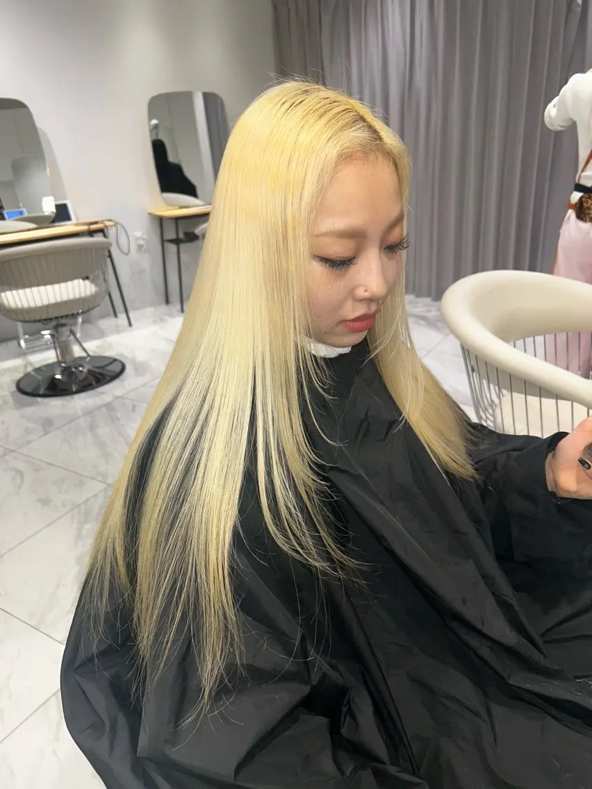 ロング オールマイティ美容師 💋𝑨𝑵𝑵𝑨のヘアスタイル