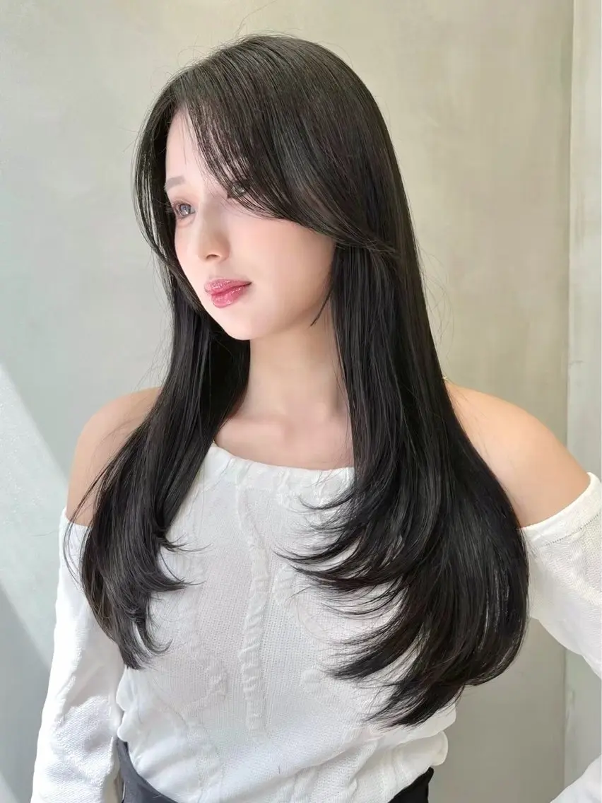 ロング ヘアカラー トリートメント 大宮🤍縮毛矯正 レイヤー🪽なるのヘアスタイル