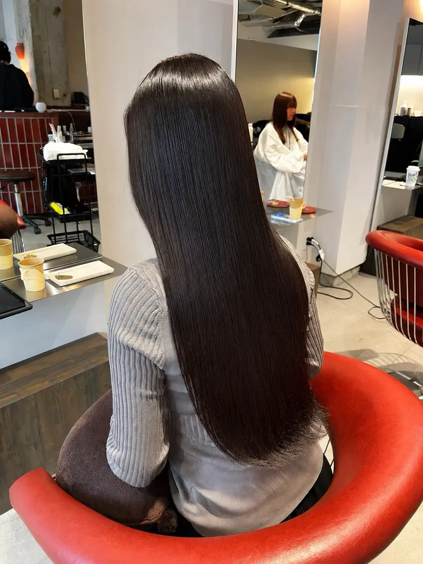 ロング 縮毛矯正 久保田 群青のヘアスタイル