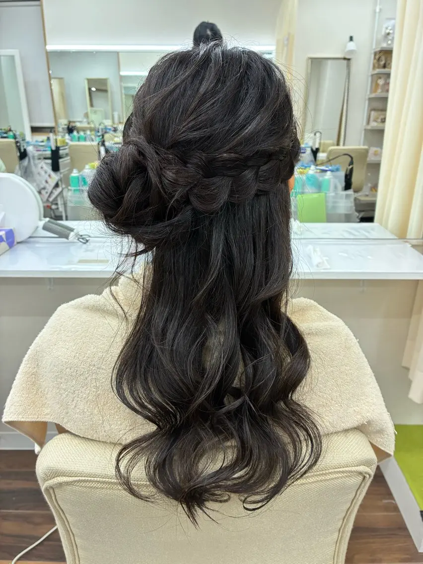 ロング ヘアセット YUMEYAKATA 五条店のヘアスタイル