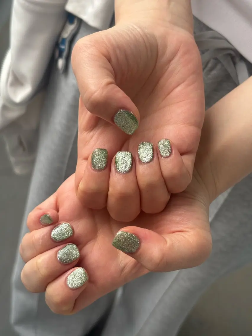 ネイル オーロラネイル 桜ネイル フラワーネイル フットネイル フレンチネイル ハンドネイル kiki nail たまプラーザのネイルデザイン