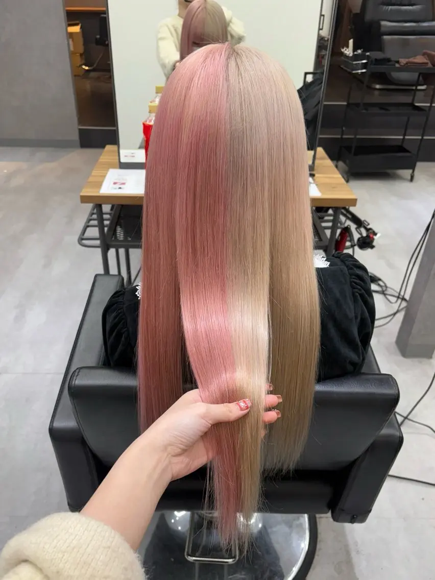 ロング カラー ベージュカラー ピンクカラー ホワイトベージュ ヘアカラー トリートメント ENA💗NEXT /ハイトーンエクステのヘアスタイル