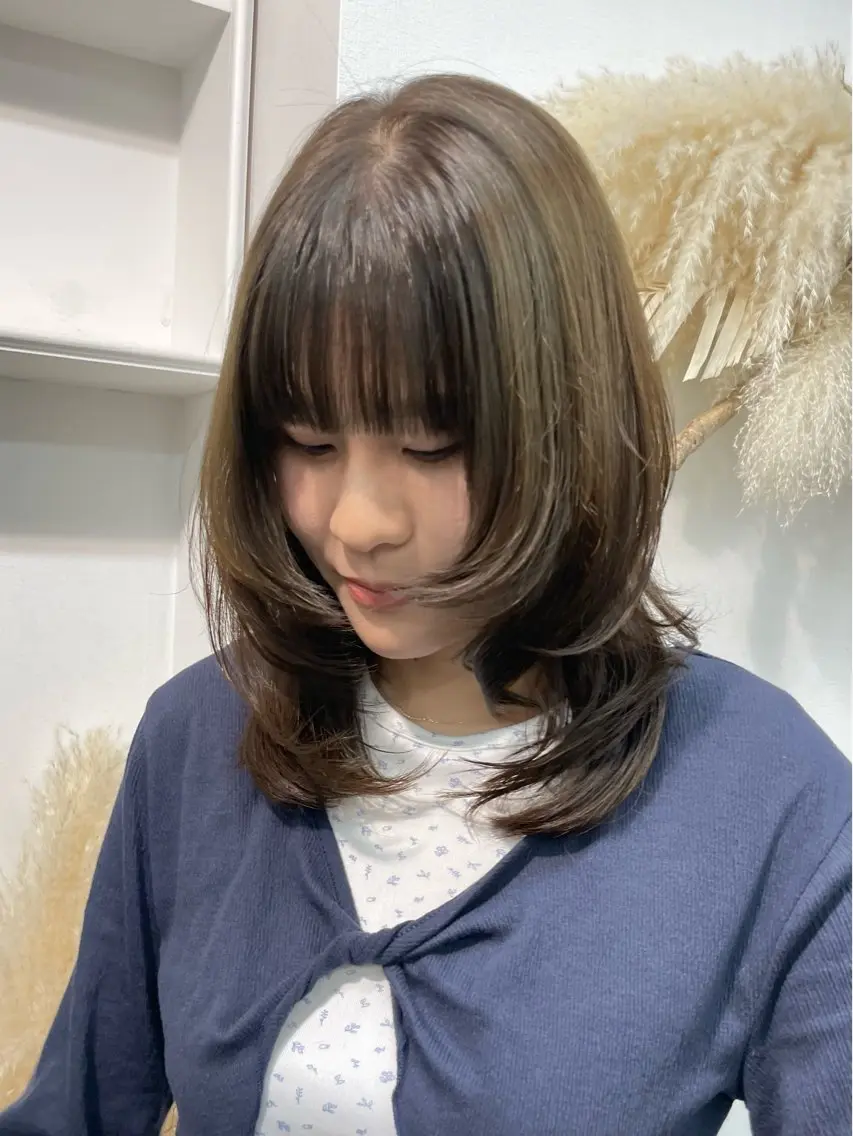 ミディアム カット 野町好花 レイヤー/髪質改善のヘアスタイル