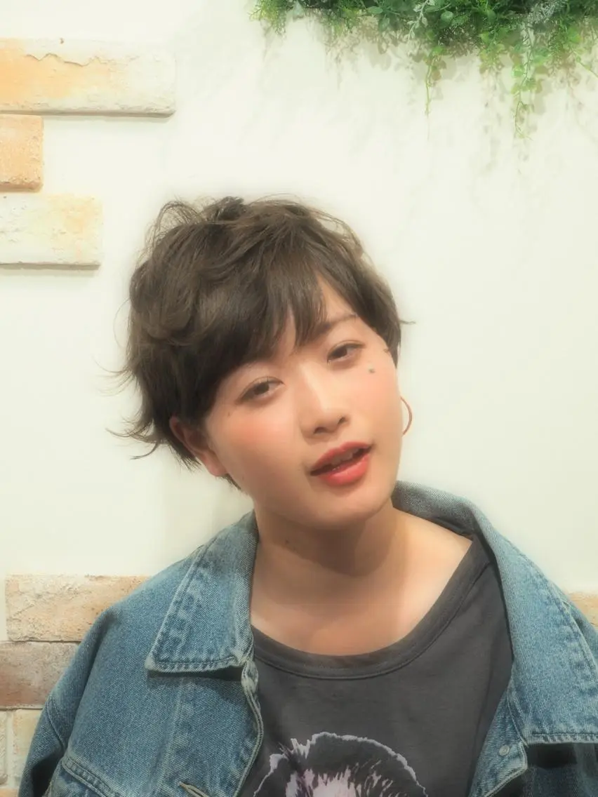 【お手入れ◎お出かけ前に☆】前髪カット＋コテ巻き仕上げ♪＋1100円でピンアレンジの写真