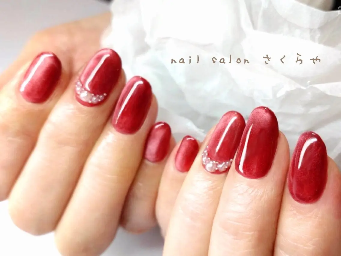 ショート ハンドネイル さくらや❤ パラジェル使用のネイルデザイン