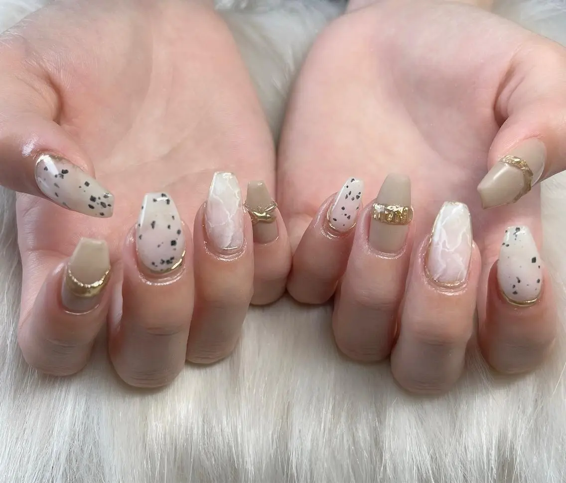 ネイル ニュアンスネイル Nail Salon Momoのネイルデザイン