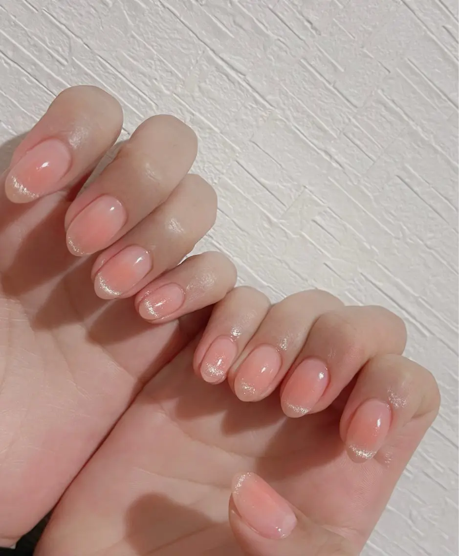 ネイル オーロラネイル 長さ出し フットネイル 韓国ネイル ラメ(グリッター) ハンドネイル 👍thumbs up nail👍のネイルデザイン
