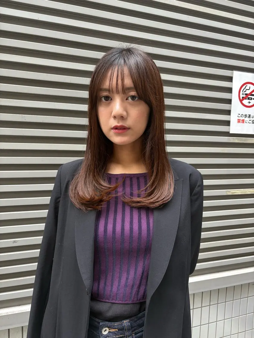 セミロング カラー カット ボブ/透け感カラー tomoeのヘアスタイル