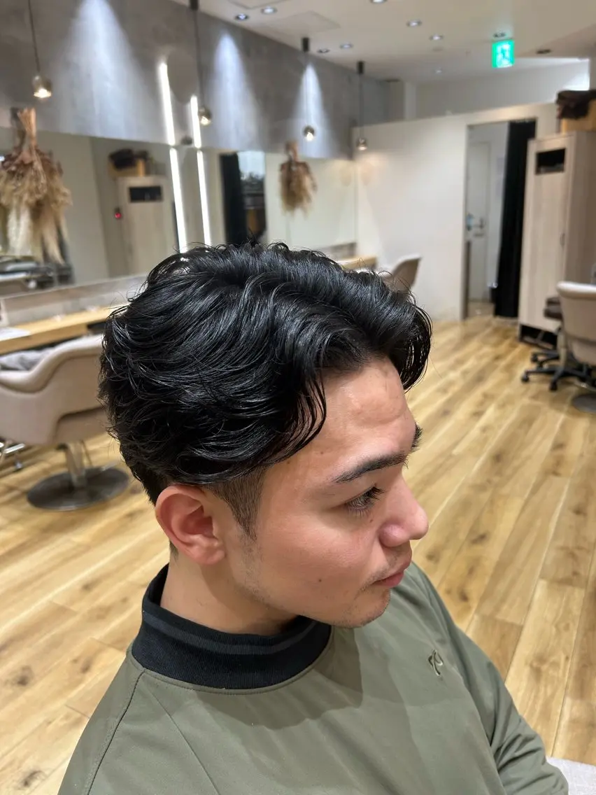 メンズ 刈り上げ fizelle天王寺 井上椋介のヘアスタイル