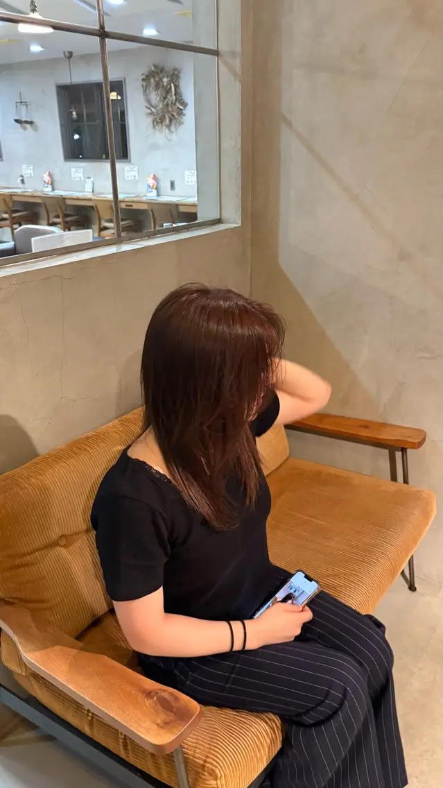 ミディアム カラー 透明感カラー 時森 咲良のヘアスタイル