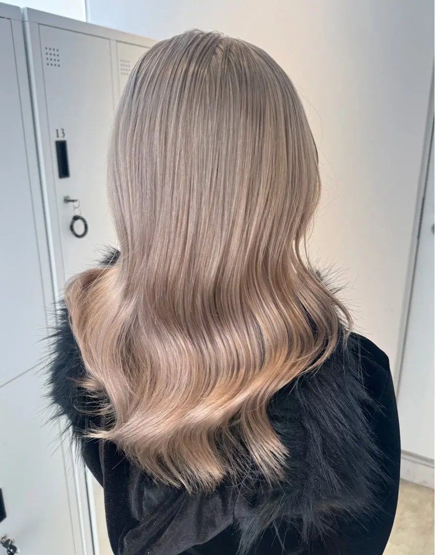 カラー カット ヘアカラー トリートメント 透明感カラー✨艶髪 制作🌱山根あゆみのヘアスタイル