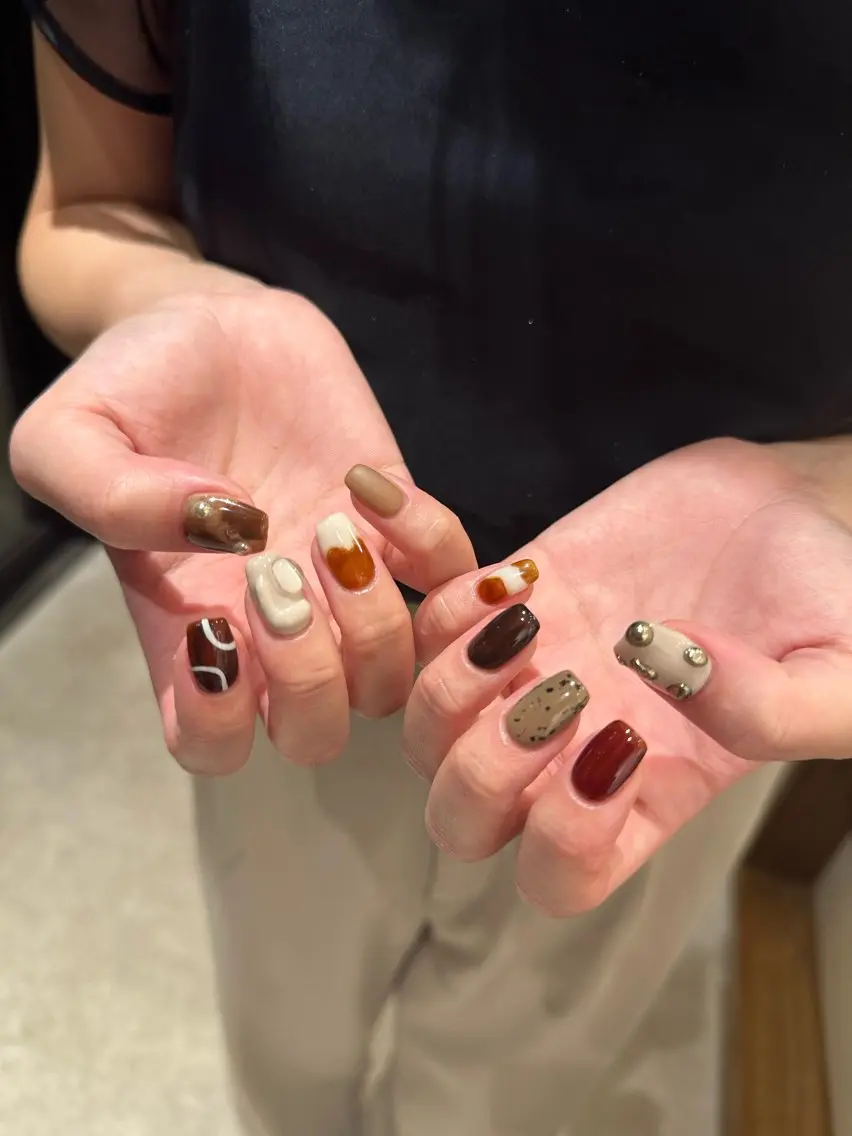 ネイル ハンドネイル フットネイル ハンドケア ニュアンスネイル 💅🏻yuuiのネイルデザイン