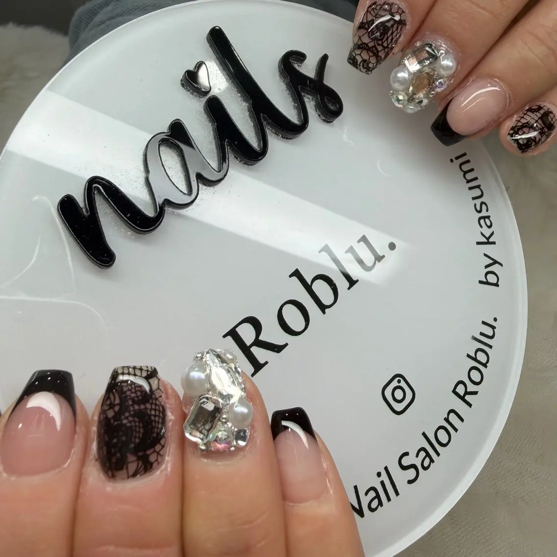 ネイル フレンチネイル レース Roblu. kasumiのネイルデザイン
