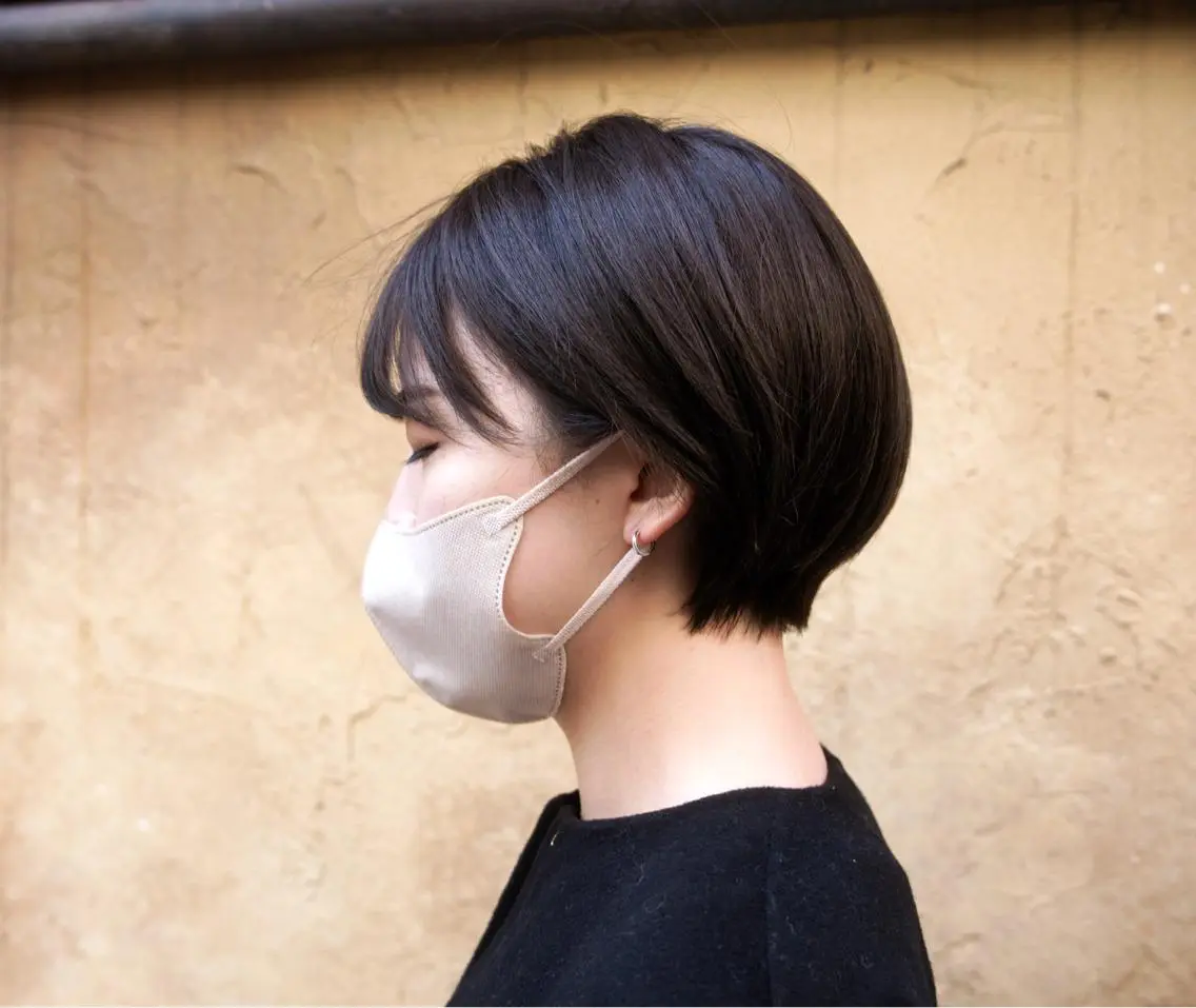 ショート カラー くびれヘア 小顔カット レイヤー/グレージュ メンズパーマのヘアスタイル