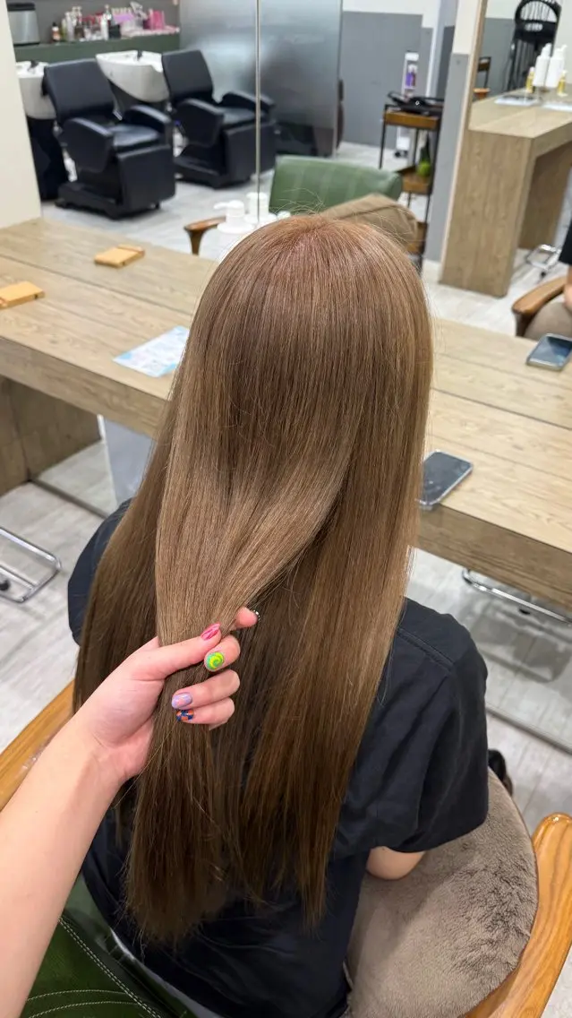 ロング 外国人風カラー 韓国風ヘア 似合わせカット トリートメント ヘアカラー 磯貝七海/ カット/ブリーチのヘアスタイル
