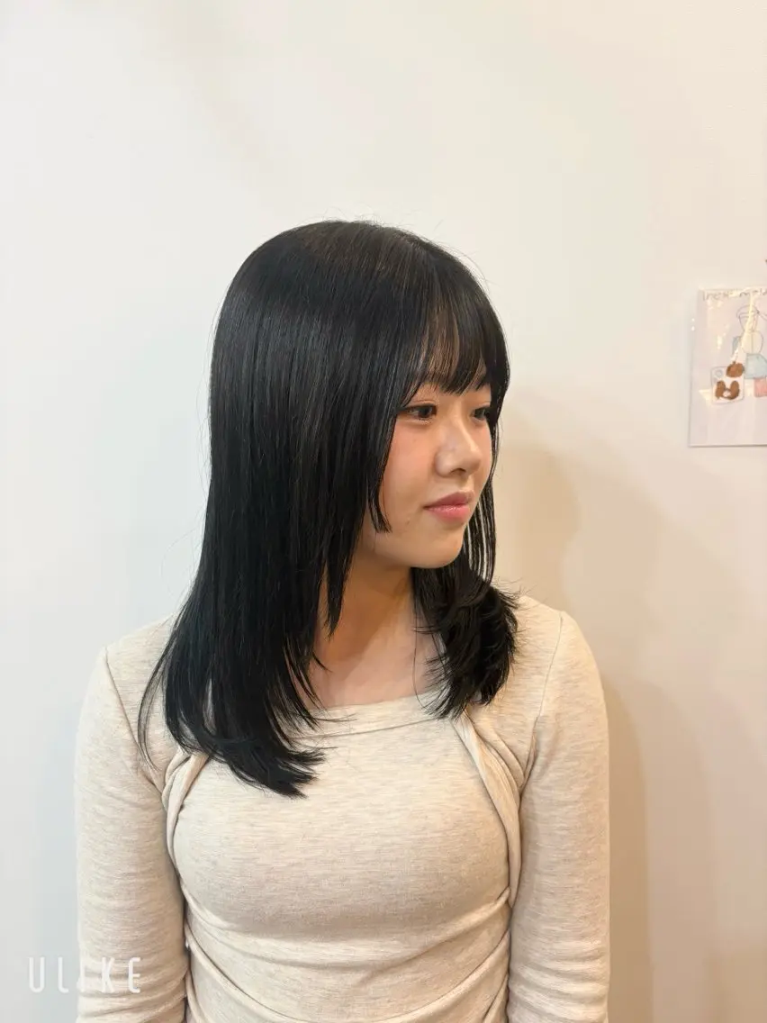ミディアム 姫カット レイヤーカット minmi .SUIのヘアスタイル