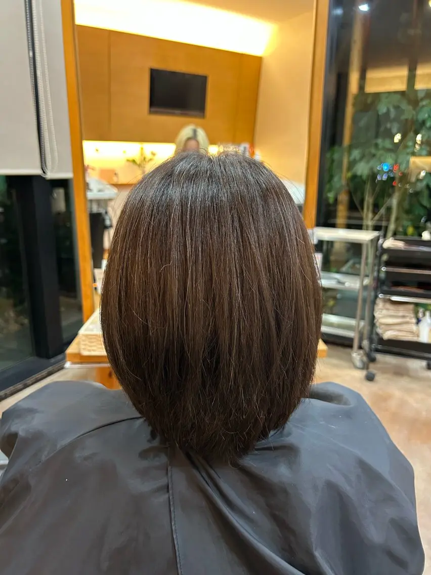 ミディアム 三澤 朋希のヘアスタイル
